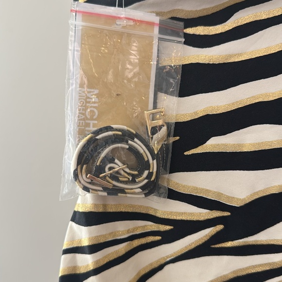 Michael Kors Women's Animal-Print One-Shoulder One-Piece Swimsuit - Picture 5 of 6